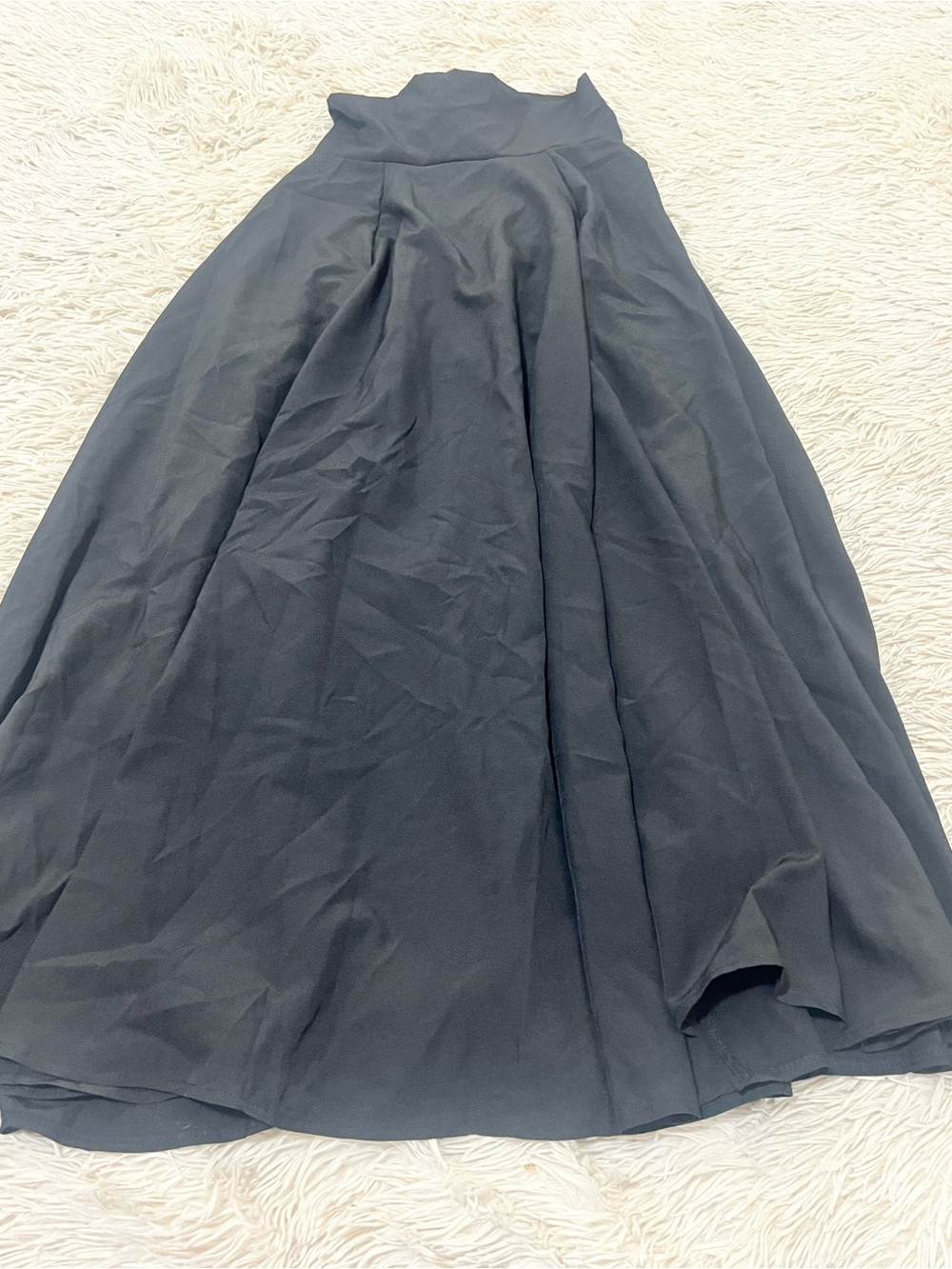 High-Waist Black Maxi Skirt with Full A-Line Silhouette